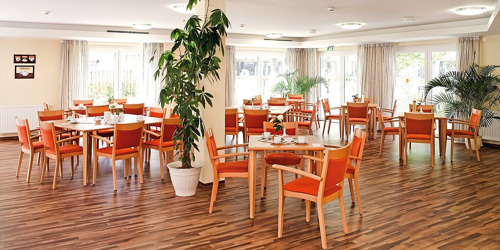 Jobs in Barsinghausen für Pflegehelfer und Pflegehilfskräfte aus Spanien.